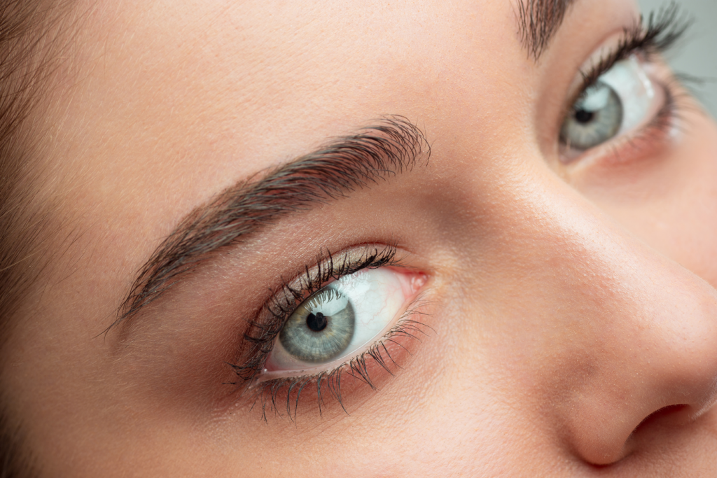 cirurgião plástico especialista em blefaroplastia